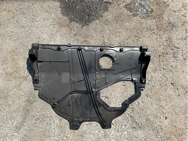 Comprar TK4856110 Mazda Protección motor / empotramiento