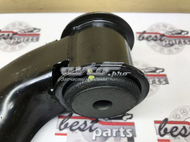 Comprar A4473303000 Mercedes Brazo inferior derecho de la suspensión delantera