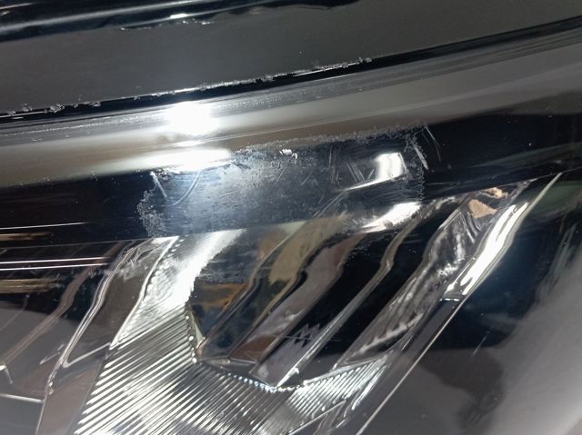 Faro izquierdo 9833036380 Peugeot/Citroen
