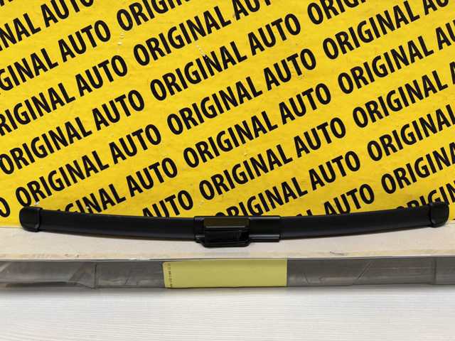 Comprar BCKB67330 Mazda 