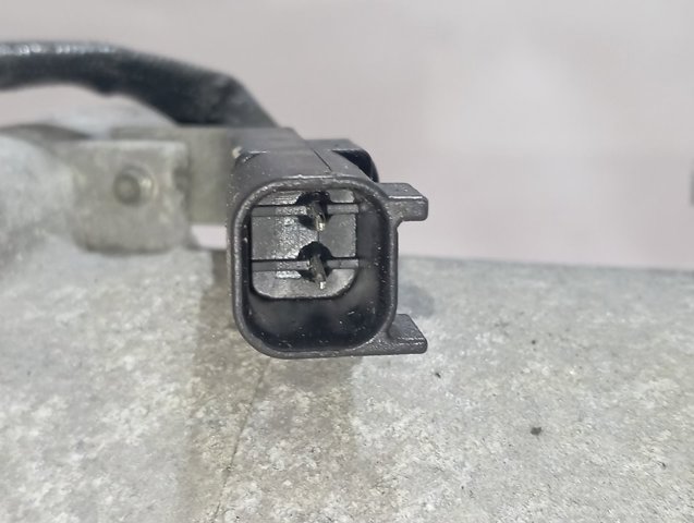 Compresor de aire acondicionado EJ3219D629BC Land Rover