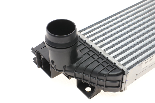 Comprar 818561 VALEO Turbo intercooler