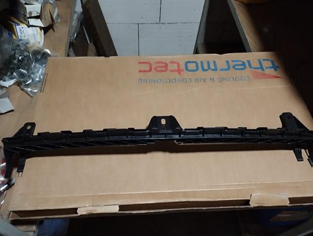 Comprar FP7435942 FPS Guía del parachoques delantero