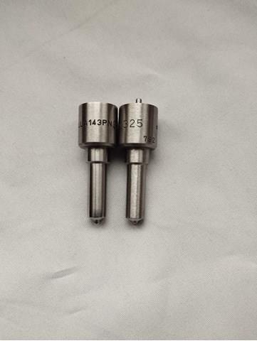 H105017185 Bosch Tobera de inyector diésel