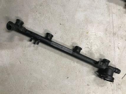 Rampa de combustible 7700112777 Nissan/Infiniti