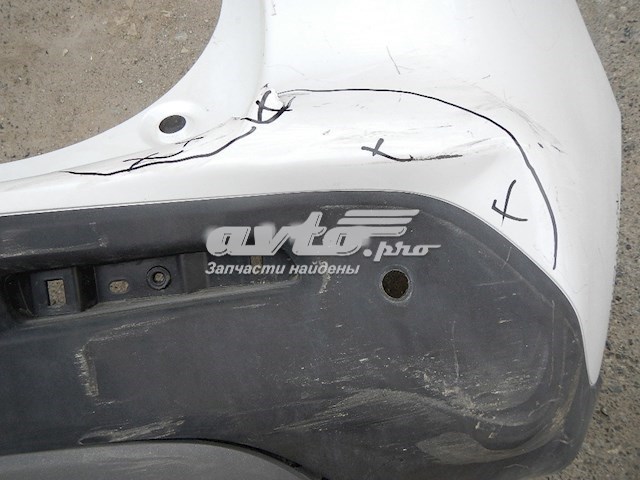 7181154P Suzuki Defensa trasero