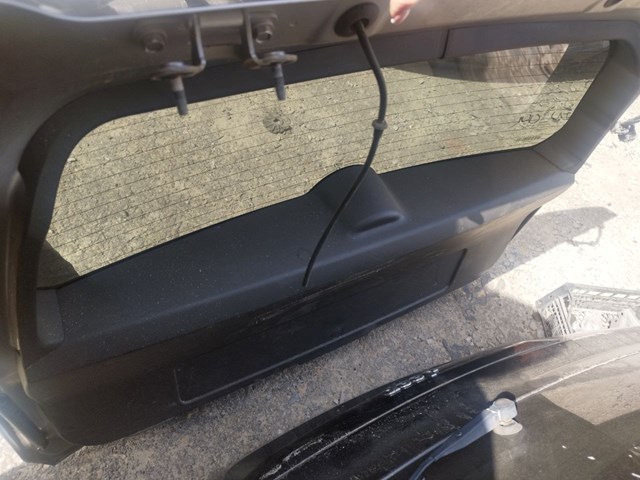 Porton trasero para Jeep Patriot  