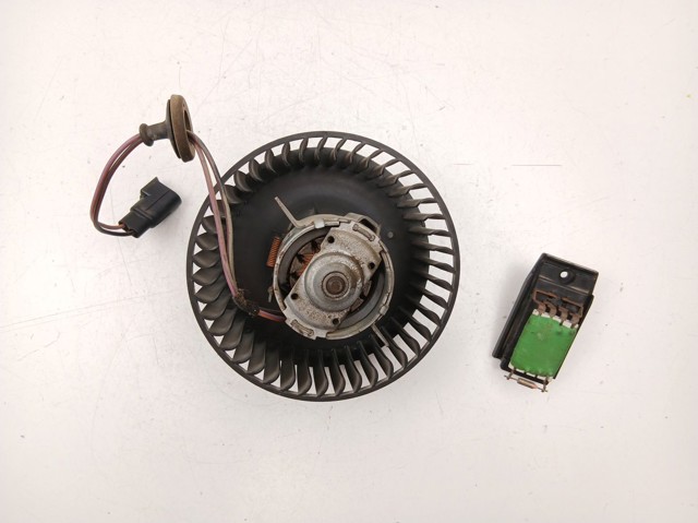 96FW18565AF Ford Ventilador de habitáculo