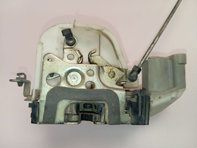 CAC3242 Recoficial Cerradura de puerta