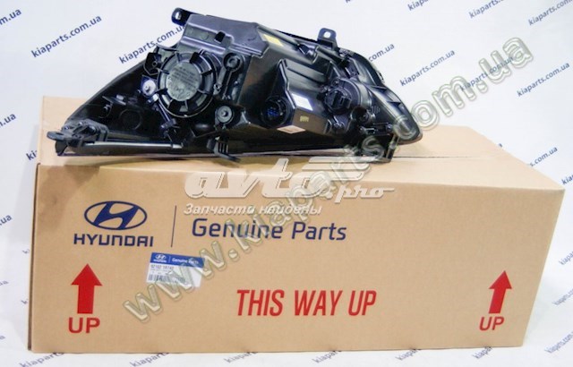 Faro derecho 921021R740 Hyundai/Kia