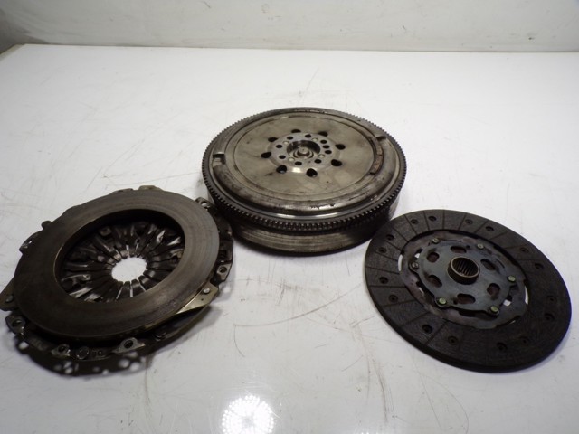Mecanismo de embrague Mercedes A0252509301 precio, desde 441,04 EUR
