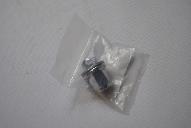 402241LA3A Nissan/Infiniti Perno de rueda