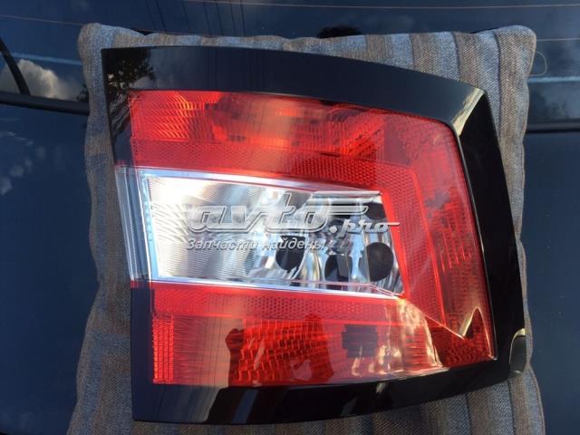 6V9945095 VAG Piloto trasero izquierdo