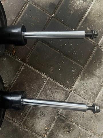 Amortiguador eje delantero izquierda Kayaba 3340169