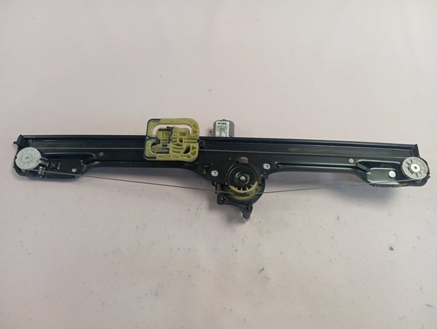 5802578842 Iveco Elevalunas