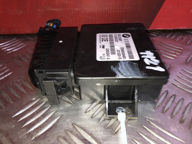 Módulo del freno de estacionamiento electromecánico 23122010 BMW