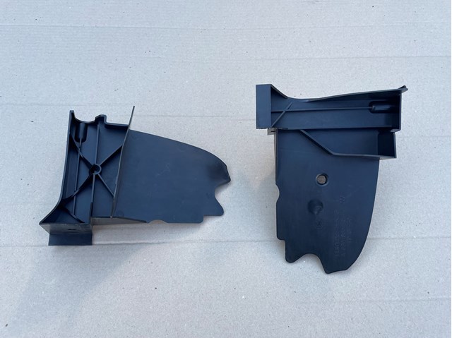 Soporte de parachoques delantero izquierdo Mercedes 6398851814 precio, desde 31,61 EUR