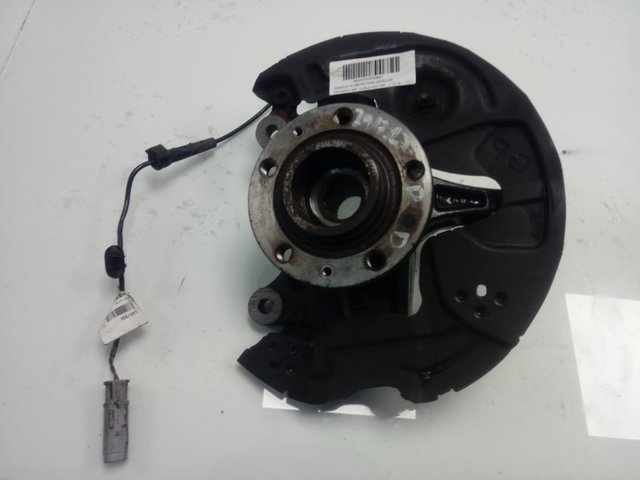 Protector del disco de freno delantero izquierdo 9830991380 Peugeot/Citroen