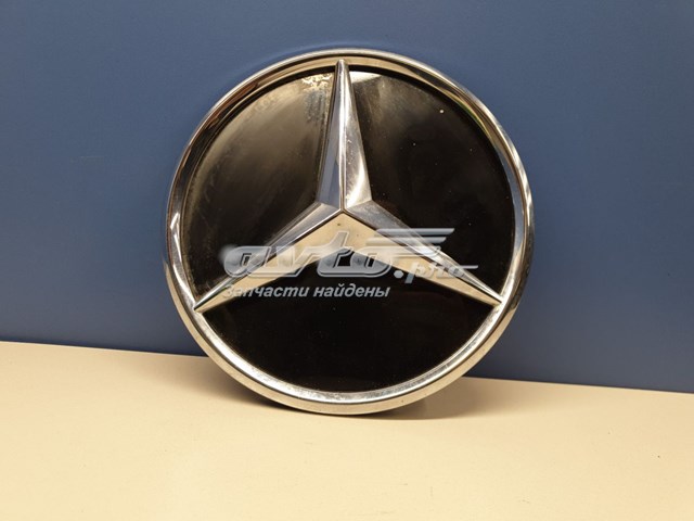 Emblema de la parrilla del radiador A0008179500 Mercedes