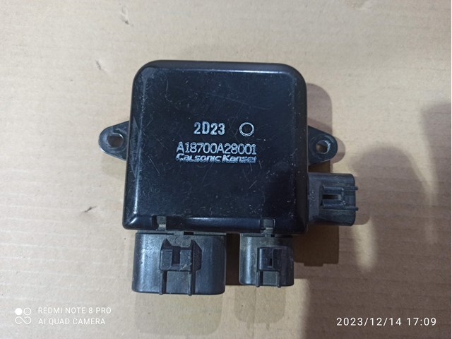 Comprar A18700A28001 Nissan/Infiniti Regulador de velocidad del ventilador de refrigeración (unidad de control)