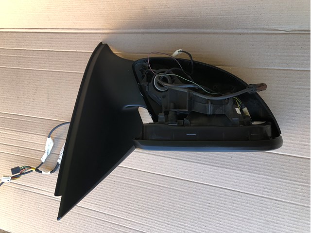 Comprar 1678109401 Mercedes Carcasa interior del espejo retrovisor derecho