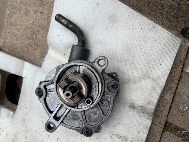 Comprar A6112300065 Mercedes Bomba de vacío del sistema de frenado