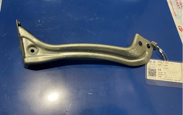Comprar 30121910 AND Soporte delantero de guardabarros delantero derecho