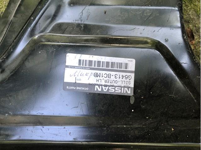 G6413BC1MB Nissan chapa de acceso izquierda