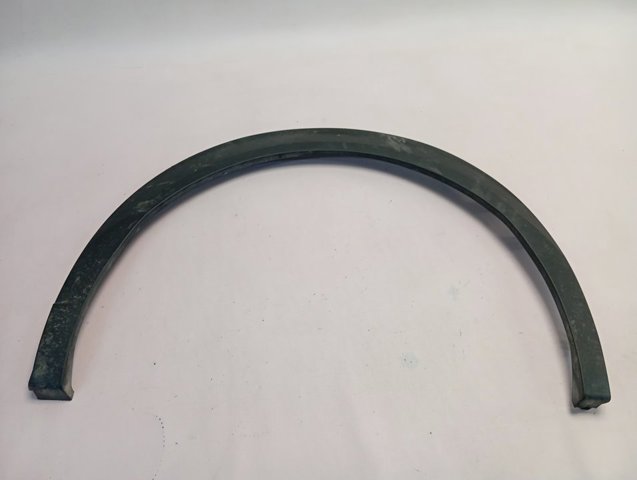 98257367XT Peugeot/Citroen Extensión de la aleta trasera izquierda