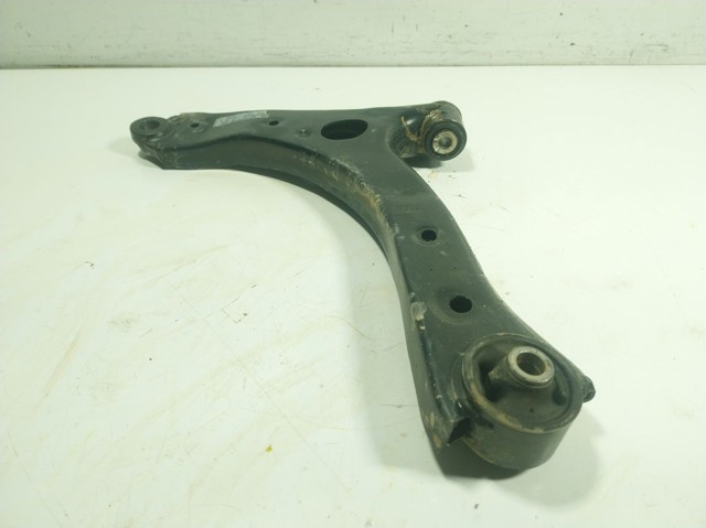 Brazo inferior izquierdo de la suspensión delantera Ford 2549325 precio, desde 143,75 EUR