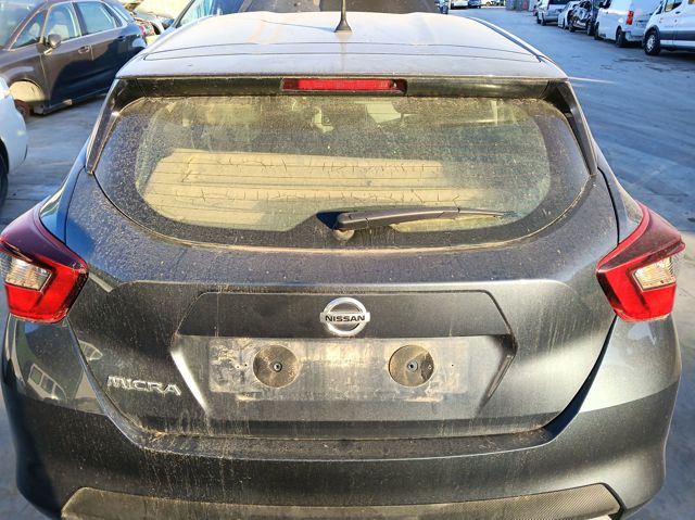 Comprar 901005FA0J Nissan/Infiniti Puerta del maletero, trasera