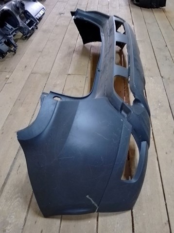 Paragolpes trasero Renault (RVI) 850222027R