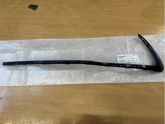 Comprar A2238852901 Mercedes Moldura de parachoques delantera izquierda