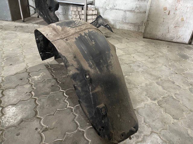 Comprar A4638842800 Mercedes Paso de rueda delantero derecho