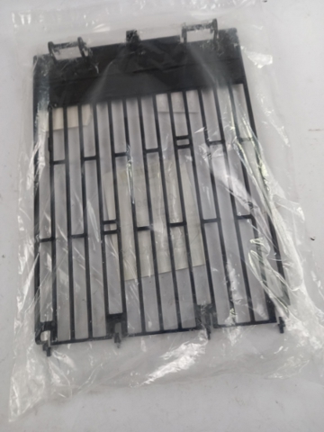 8201726694 Renault (RVI) Calandra