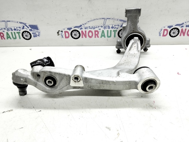 Brazo inferior derecho de la suspensión delantera 545001DR0A Nissan/Infiniti