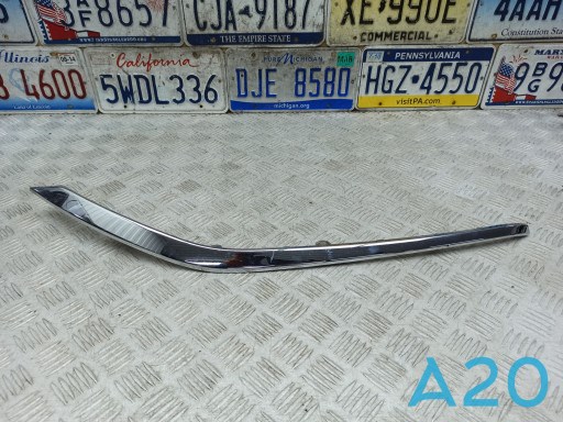 Comprar 620749UF0A Nissan/Infiniti Moldura del parachoques delantero derecho