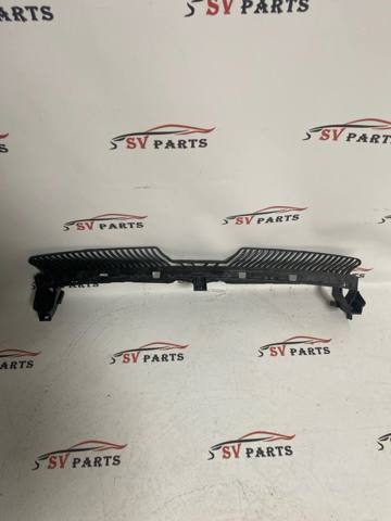 Guía del parachoques delantero 5GM805705 VAG