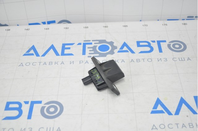 Botón de accionamiento del cierre de la tapa del maletero (puerta trasera 3/5) Mazda KB7W624B0 precio, desde 50,82 EUR