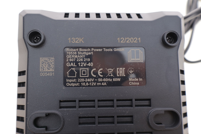 Cargador de batería 1600A019R3 Bosch
