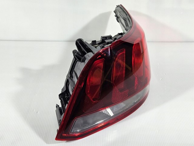 Piloto trasero derecho Peugeot/Citroen 9817299580