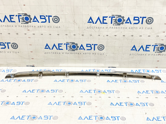 Moldura de parachoques trasero 850726FL1A Nissan/Infiniti