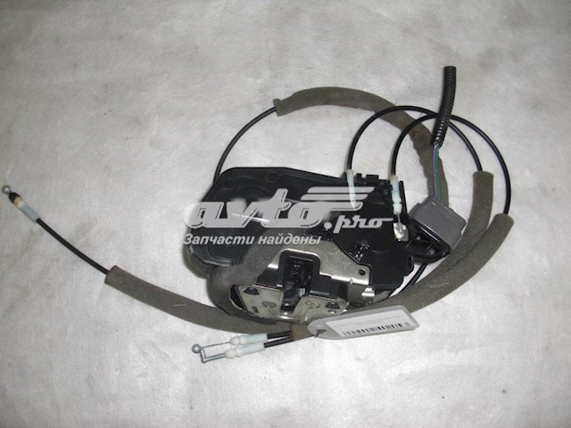 Cerradura de puerta trasera izquierda Nissan X-Trail (T31)