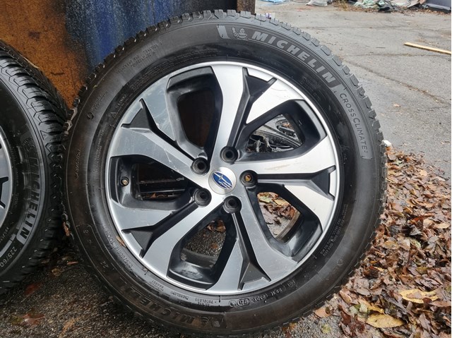 Comprar 28111AN06A Subaru Aros de rueda