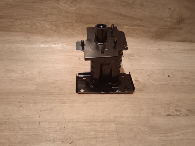 Soporte De Amplificador De Paragolpes Delantero FPS FP5037943