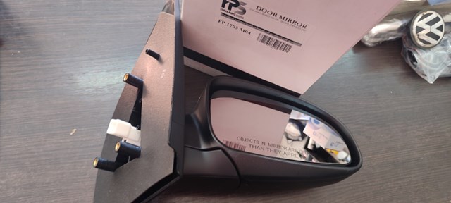 Espejo de retrovisor derecho FP1703M04 FPS