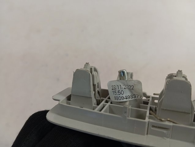 Comprar 9809498377 Peugeot/Citroen Parasol