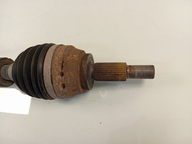 Semieje delantero izquierdo Renault (RVI) 391018508R precio, desde 169,88 EUR