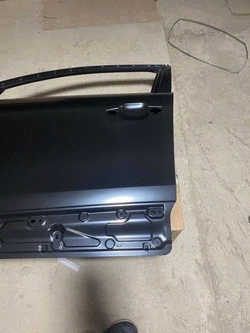 9835013480 Peugeot/Citroen Puerta delantera