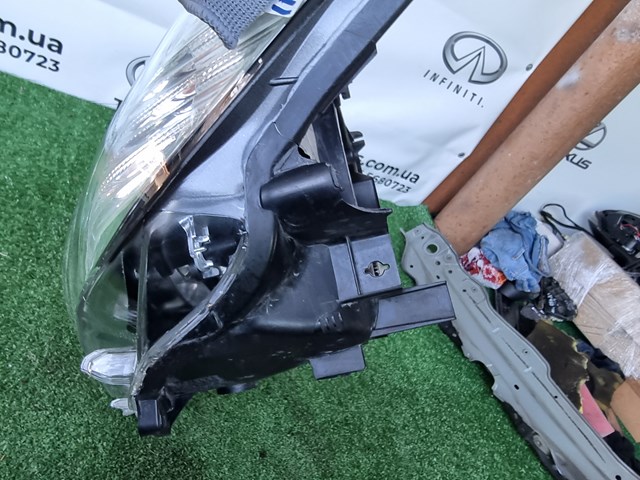 Comprar 8117033841 Toyota Faro delantero izquierdo